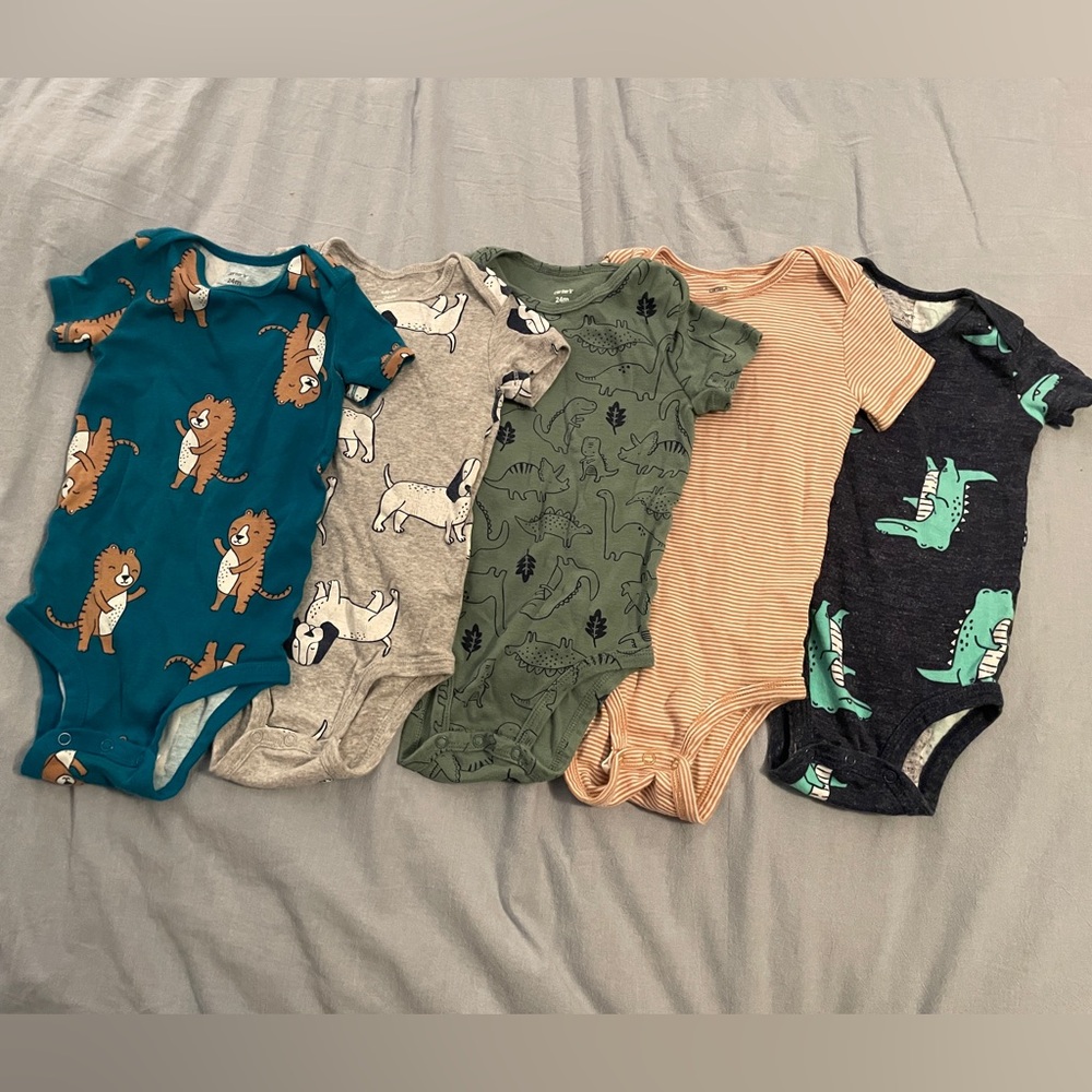 5 Short-Sleeve Onesies - 24 months
